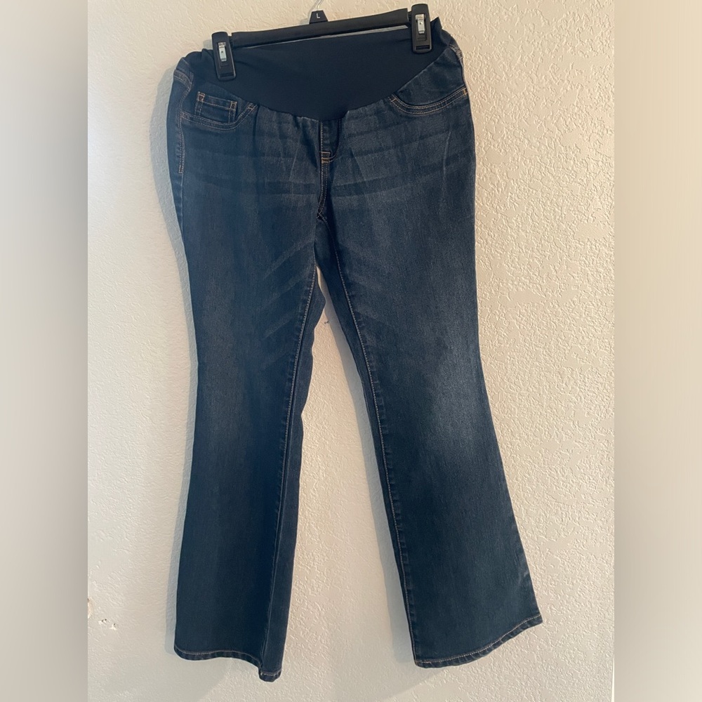 Indigo Blue maternity jeans size small with back pockets